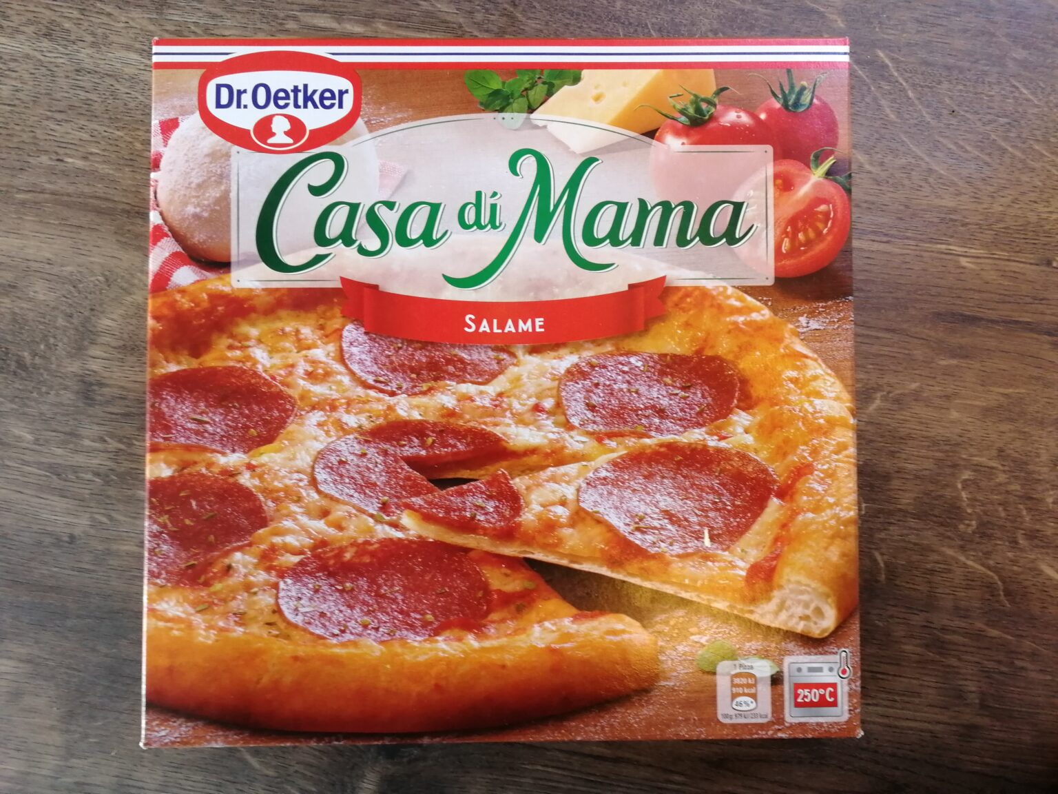 Casa di Mama Salami Pizza En Positiv Overraskelse Færdigretten